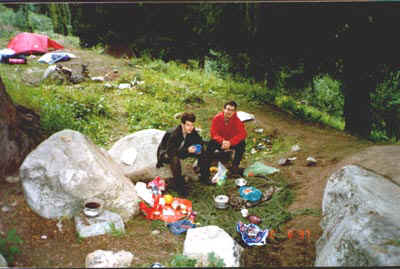 p1.jpg (35645 bytes)